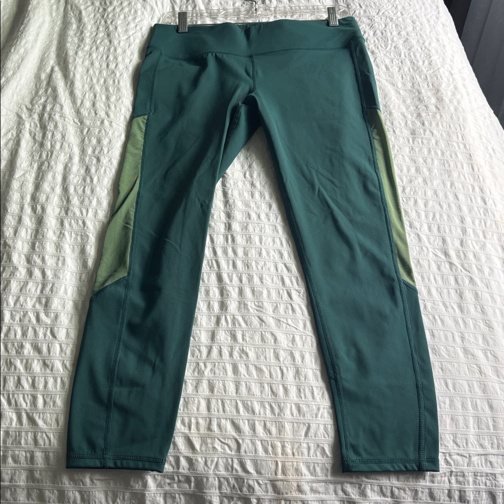 Emerald Green 3/4 Fourlaps Leggings - M never worn
